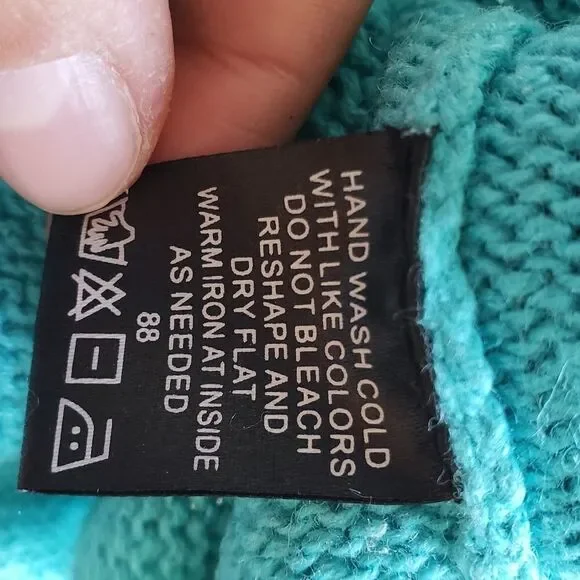 Vintage Studio Joy Winter Sweater - Picture 11 of 15